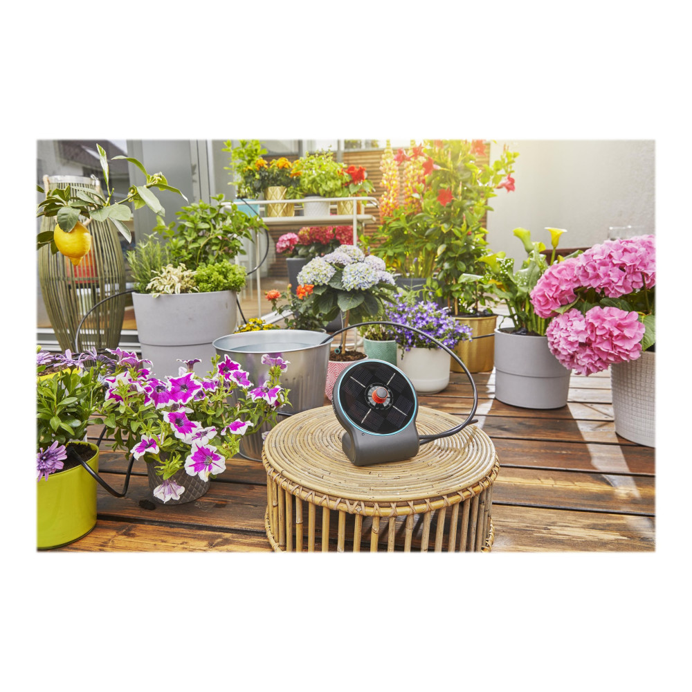 Produktbild för Gardena AquaBloom - solar-powered irrigation set