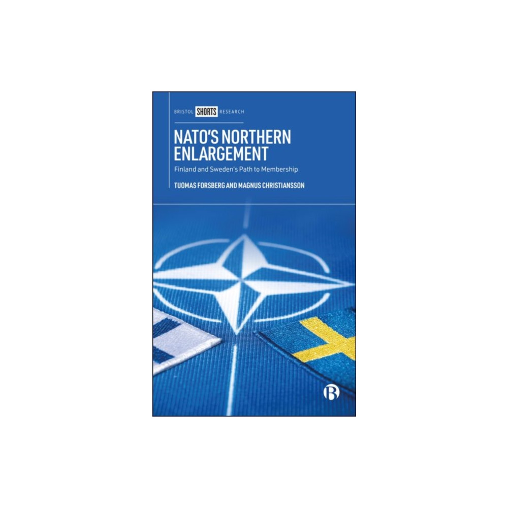 Produktbild för NATO’s Northern Enlargement (inbunden, eng)