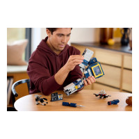 Produktbild för LEGO Icons 10358 - Transformers: Soundwave - byggsats