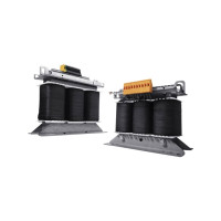 Produktbild för Schneider Block AT3 2-69-4 sparettransformator 3 x 690 V 3 x...