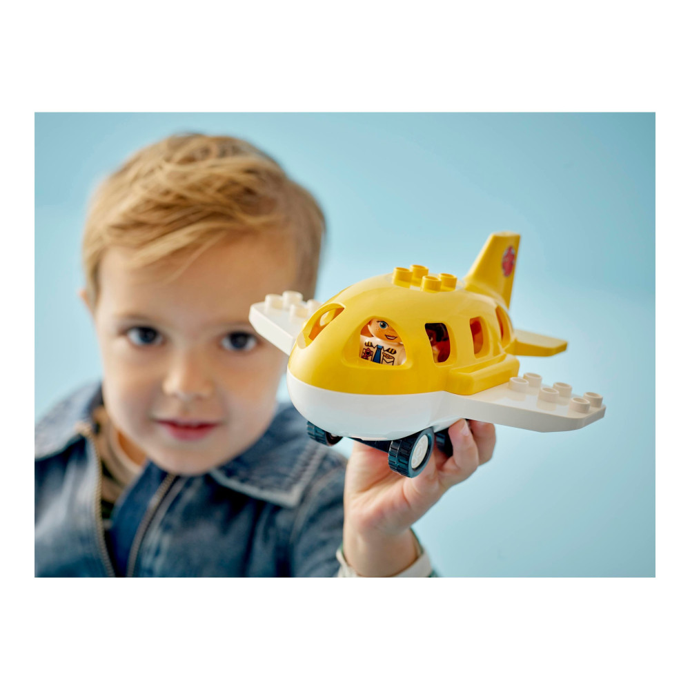 Produktbild för LEGO DUPLO 10443 - Första gången på flygplatsen - byggsats
