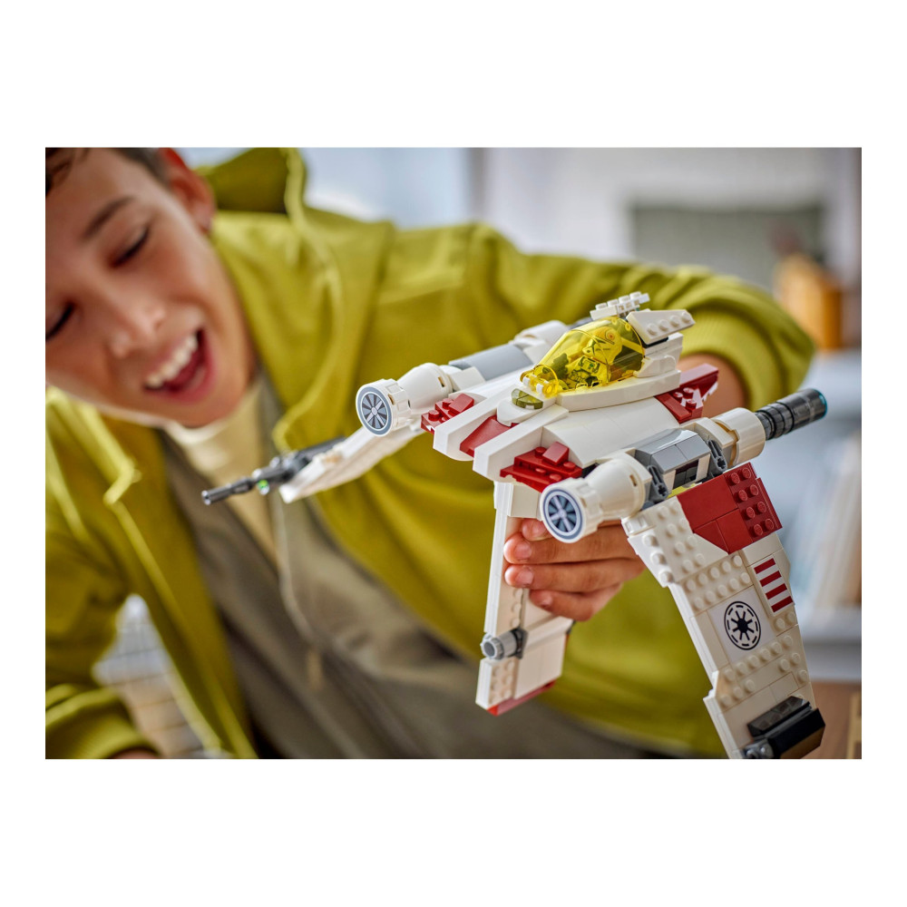 Produktbild för LEGO Star Wars 75432 - V-19 Torrent Starfighter - byggsats