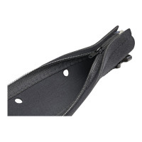 Produktbild för StarTech.com Kabelstrumpa i neopren på 1 m med dragkedja och spänne - diameter på 3 cm - Dator/nätverk/AV-sladdskydd - Flexibelt kabelarrangemang - Svart - kabelhanteringsfodral