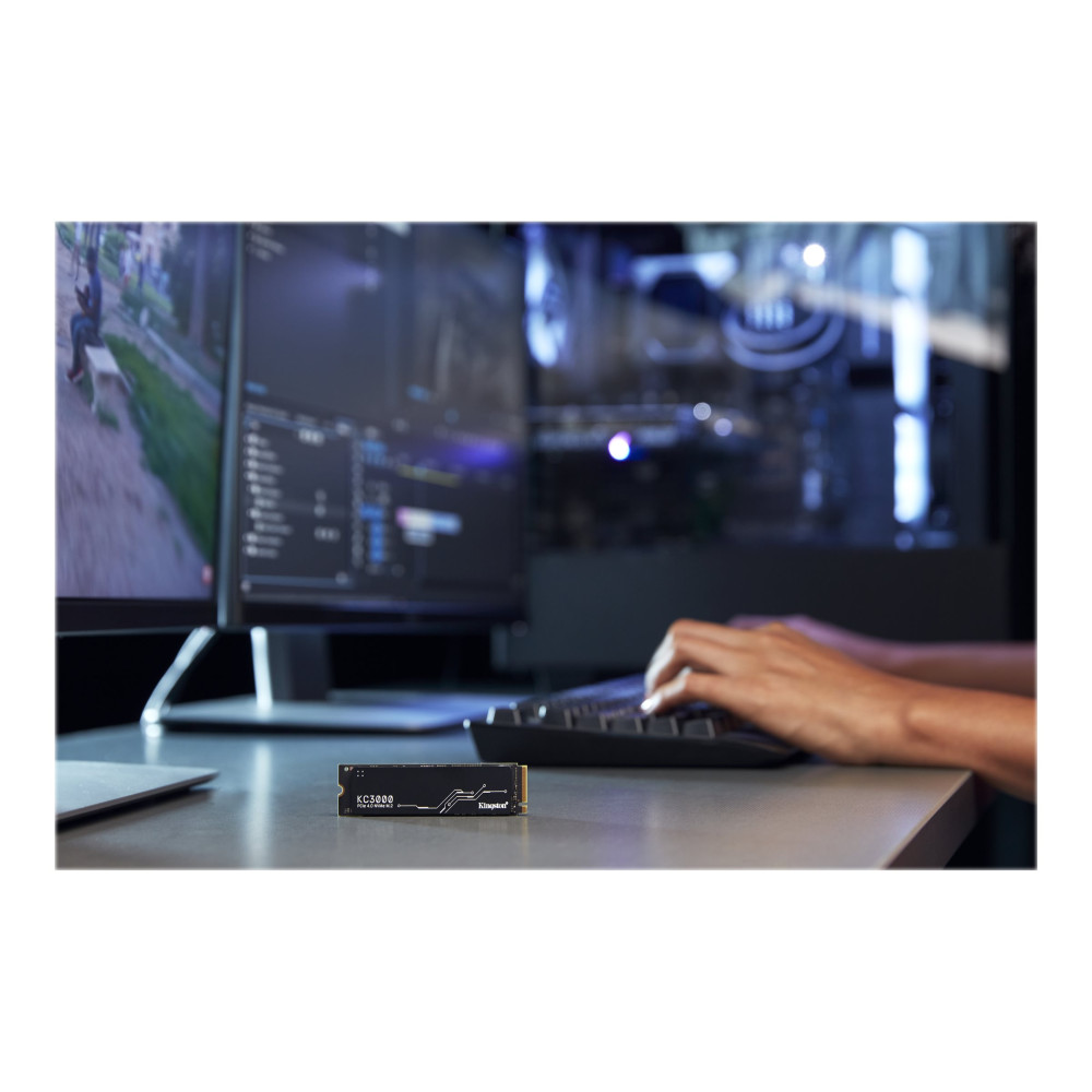 Produktbild för Kingston KC3000 - SSD - 2048 GB - PCIe 4.0 (NVMe)