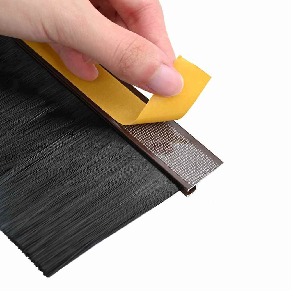 Produktbild för Självhäftande dörrborstlist 12 pcs Brun 100 cm