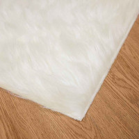 Produktbild för Fuskfäll matta TAFALLA Vit 240 x 340 cm Polyester
