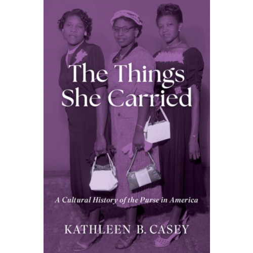 Oxford University Press Inc The Things She Carried (inbunden, eng)