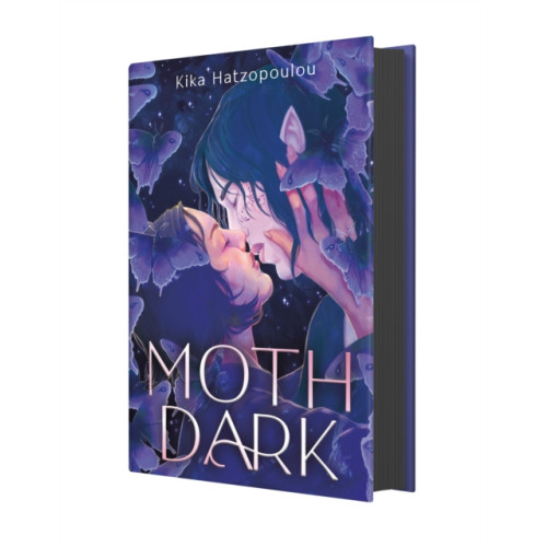 Not Stated Moth Dark (häftad, eng)