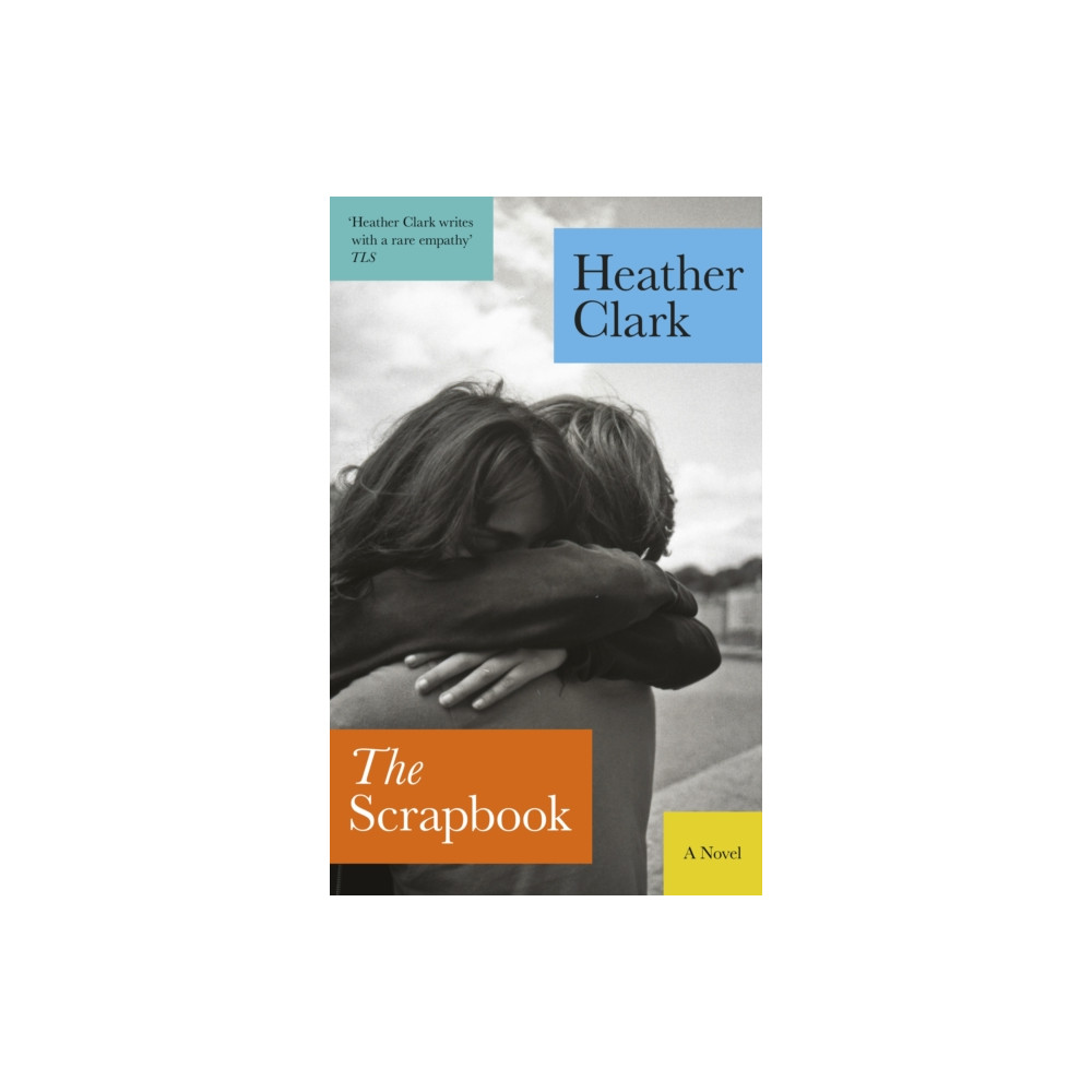 Produktbild för The Scrapbook (häftad, eng)