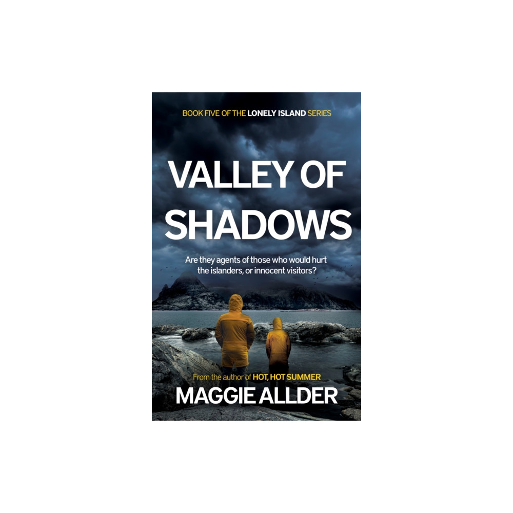 Produktbild för Valley of Shadows (häftad, eng)