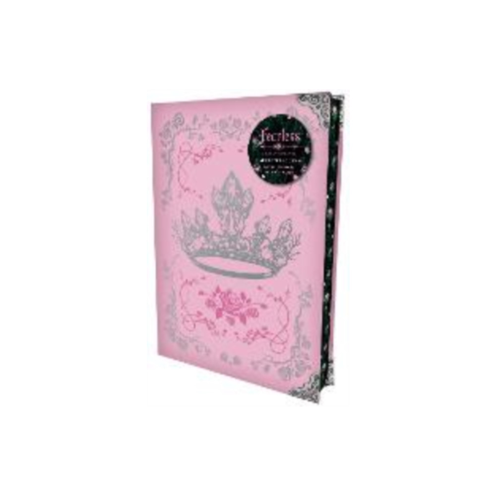 Produktbild för Lauren Roberts: Fearless Journal (inbunden, eng)