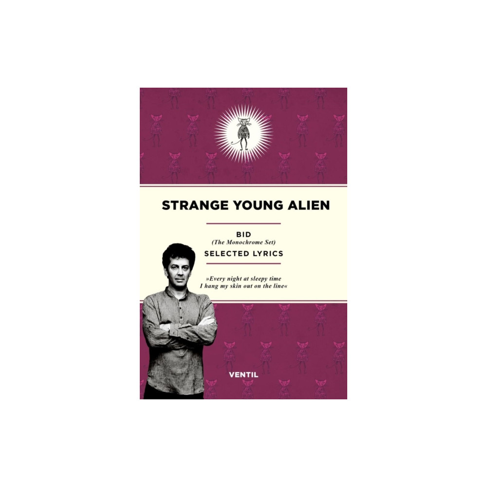 Produktbild för Strange Young Alien (häftad, eng)