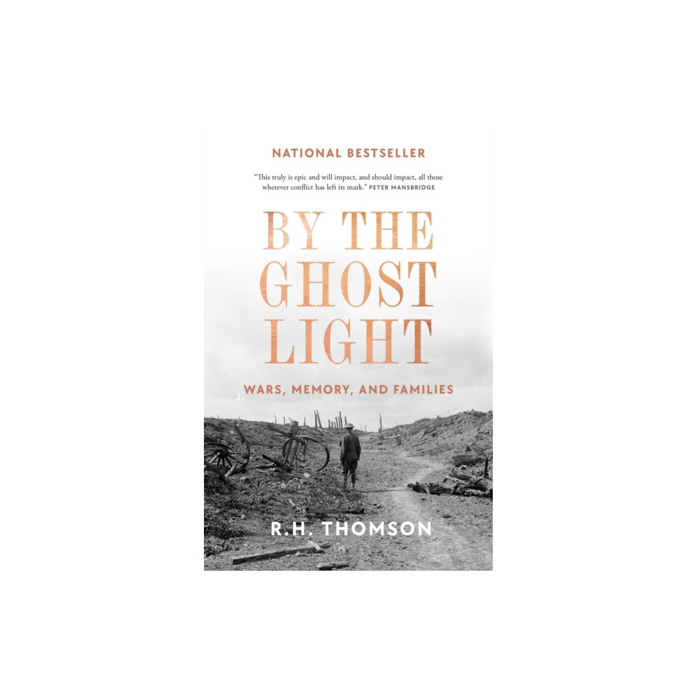 Produktbild för By the Ghost Light (häftad, eng)