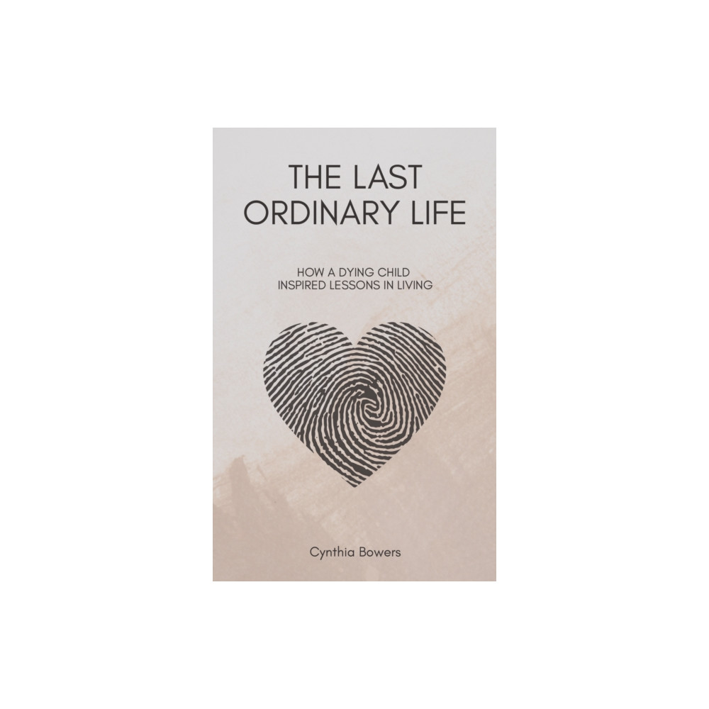 Produktbild för The Last Ordinary Life (häftad, eng)