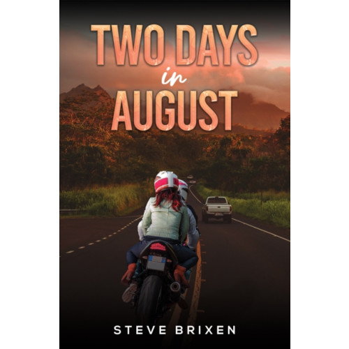 Austin Macauley Publishers LLC Two Days in August (häftad, eng)