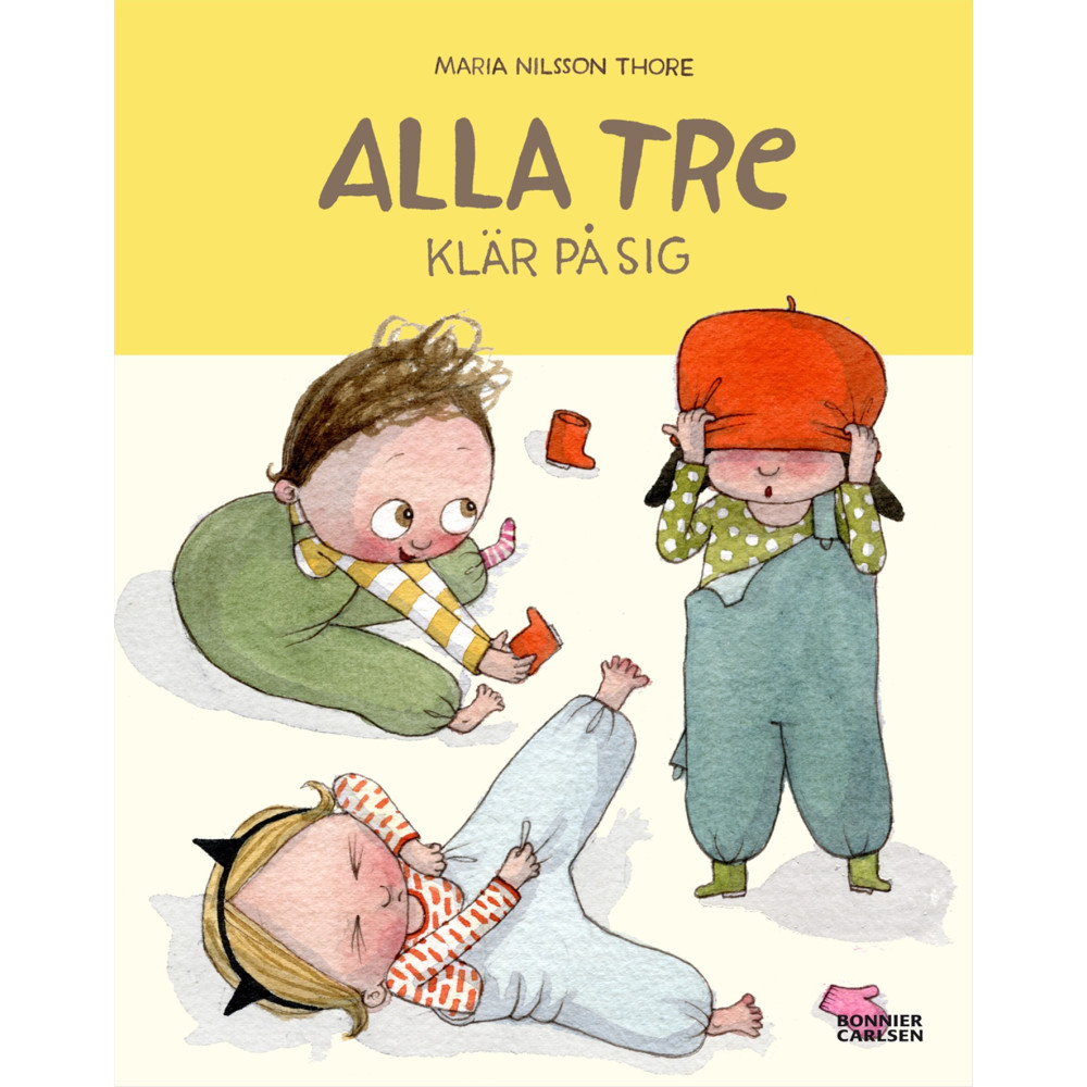 Produktbild för Alla tre klär på sig (inbunden)