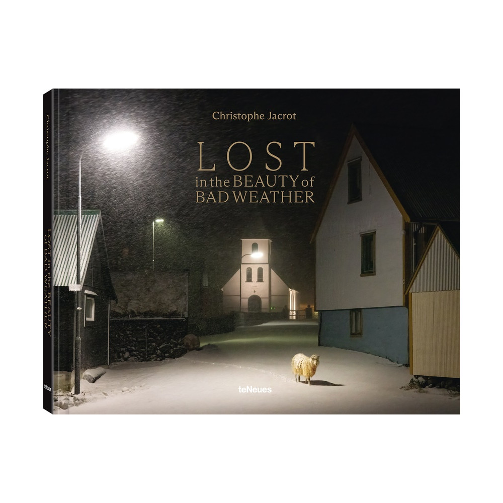 Produktbild för Lost in the Beauty of Bad Weather (inbunden, eng)