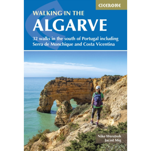 Cicerone Press Walking in the Algarve (häftad, eng)