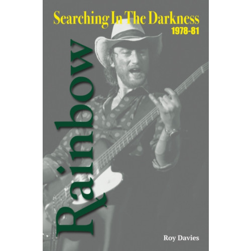 Wymer Publishing Searching In The Darkness (häftad, eng)