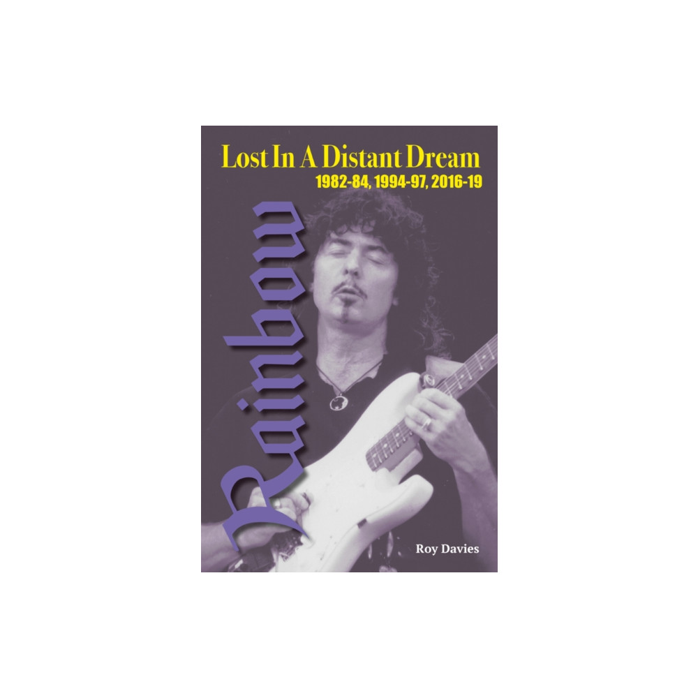 Produktbild för Lost In A Distant Dream (häftad, eng)