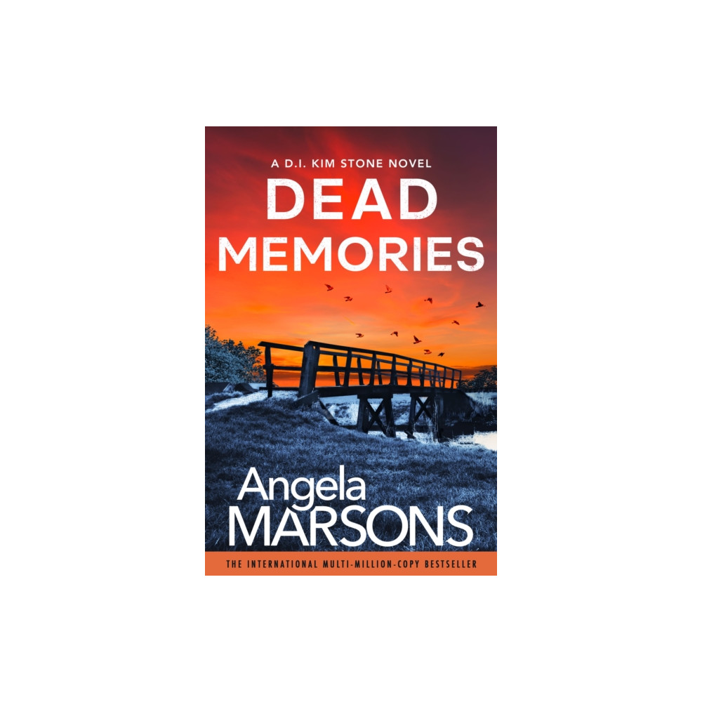 Produktbild för Dead Memories (häftad, eng)