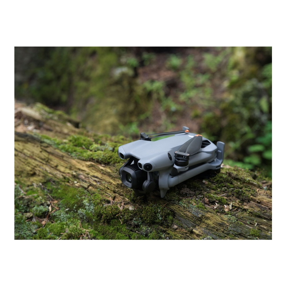 Produktbild för DJI Mini 5 Pro Fly More Combo (DJI RC2) - drönare
