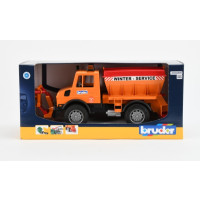 Produktbild för Bruder Mercedes-Benz Unimog winter service with plow blade t...