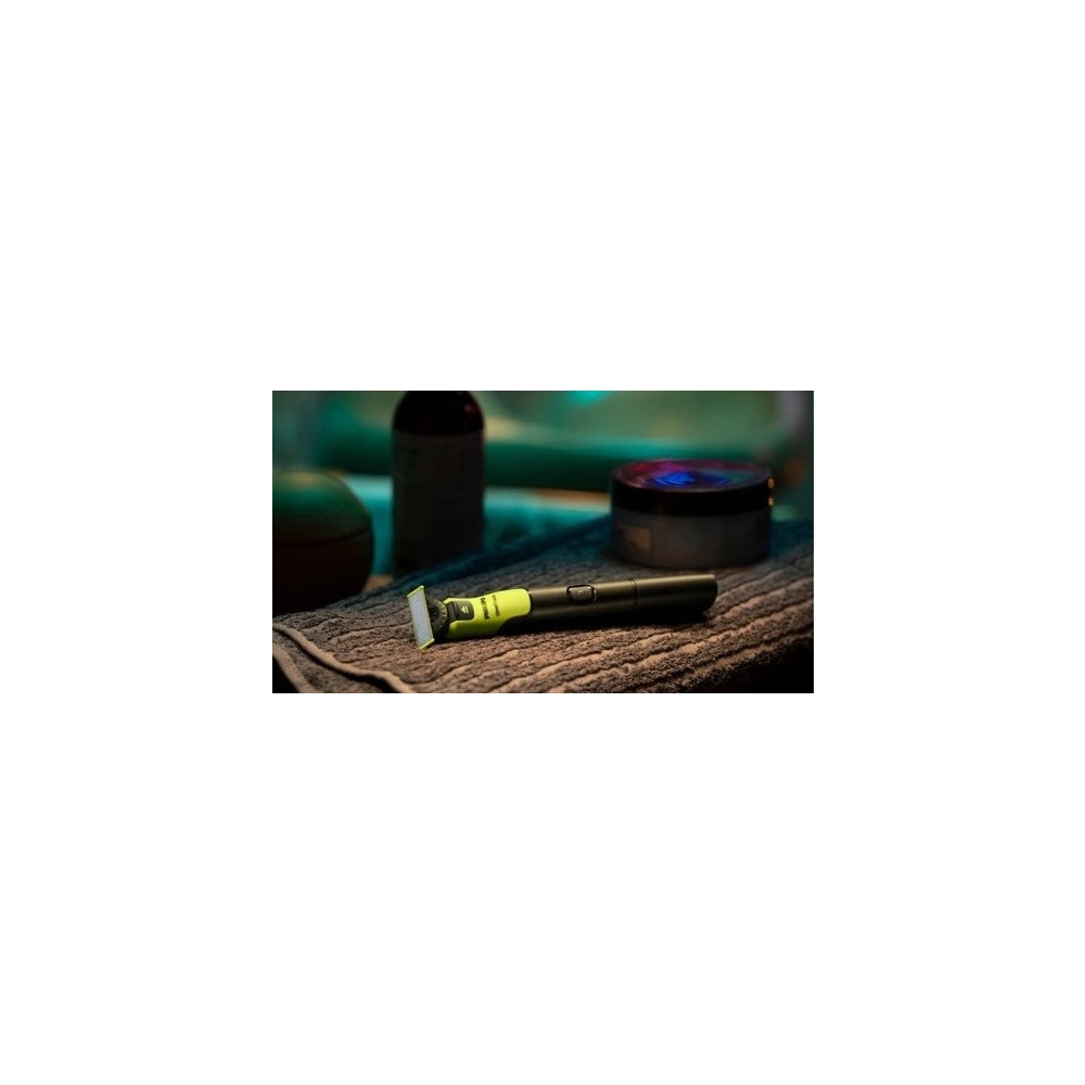 Produktbild för Philips OneBlade 360 QP4631