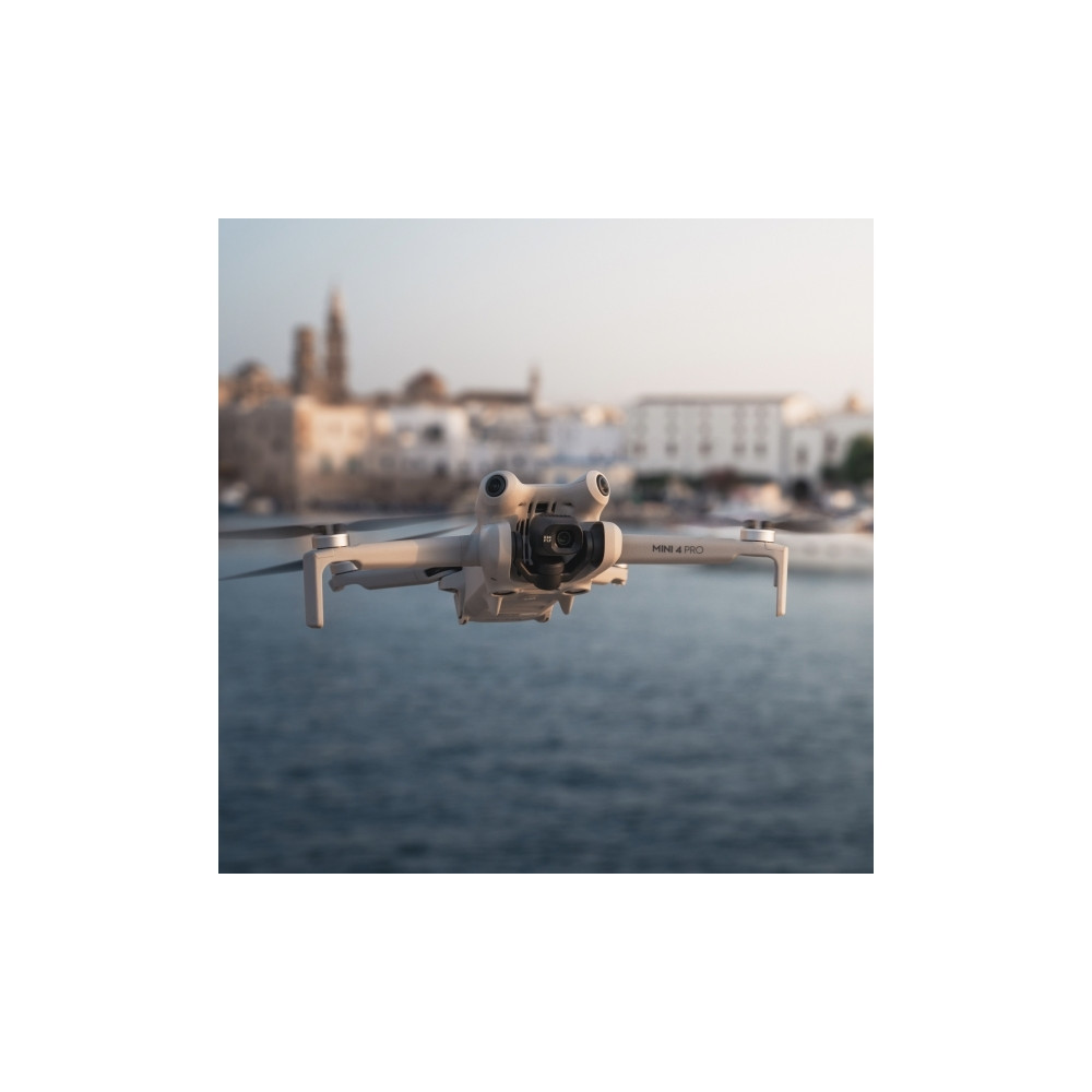Produktbild för DJI Mini 4 Pro (DJI RC) - drönare