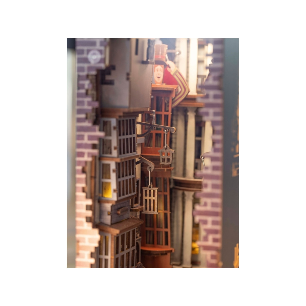 Produktbild för Revell Wooden Tiny Adventures Diagon Alley-Harry Potter bygg...