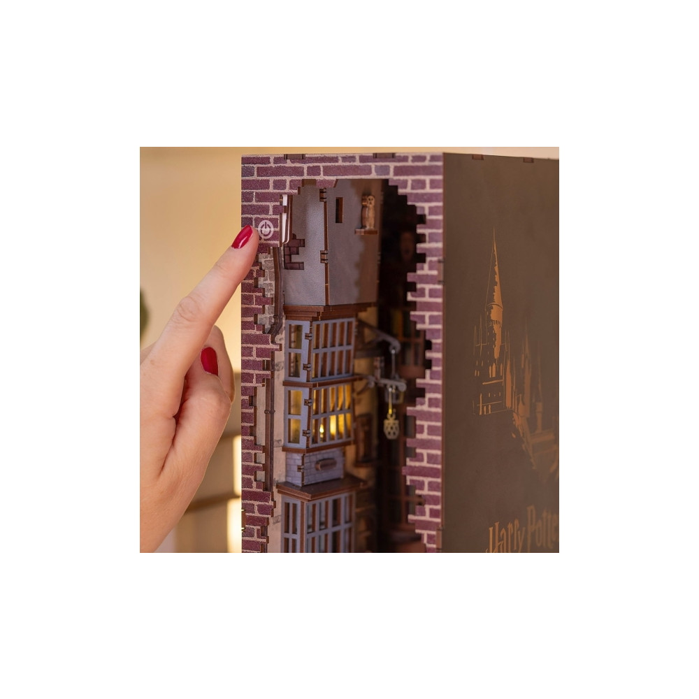 Produktbild för Revell Wooden Tiny Adventures Diagon Alley-Harry Potter bygg...