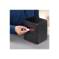 Produktbild för WD Red SN700 WDS200T1R0C - SSD - 2 TB - PCIe 3.0 x4 (NVMe)
