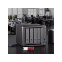 Produktbild för WD Red SN700 WDS200T1R0C - SSD - 2 TB - PCIe 3.0 x4 (NVMe)