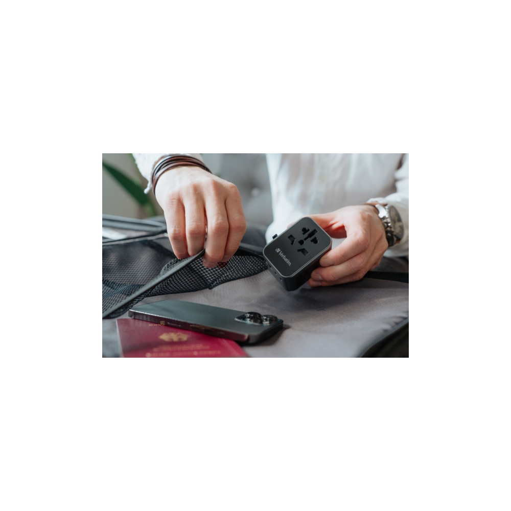 Produktbild för Verbatim UTA-03 strömadapter - USB, USB-C - 30 Watt