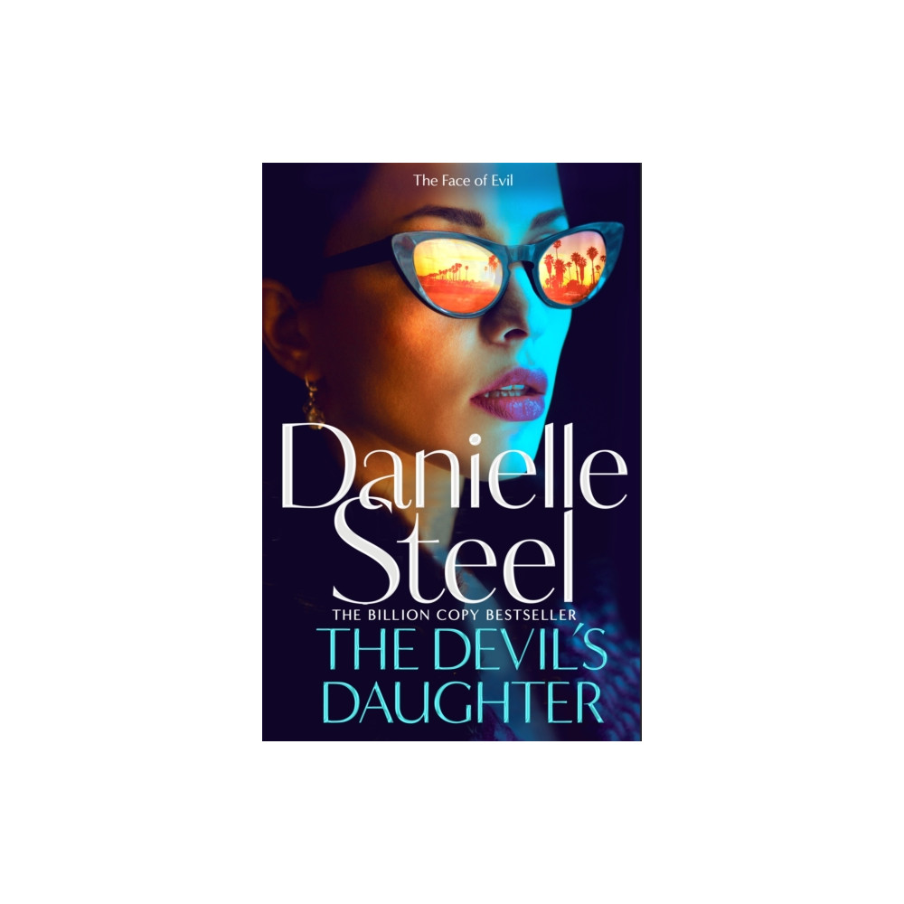 Produktbild för The Devil's Daughter (häftad, eng)