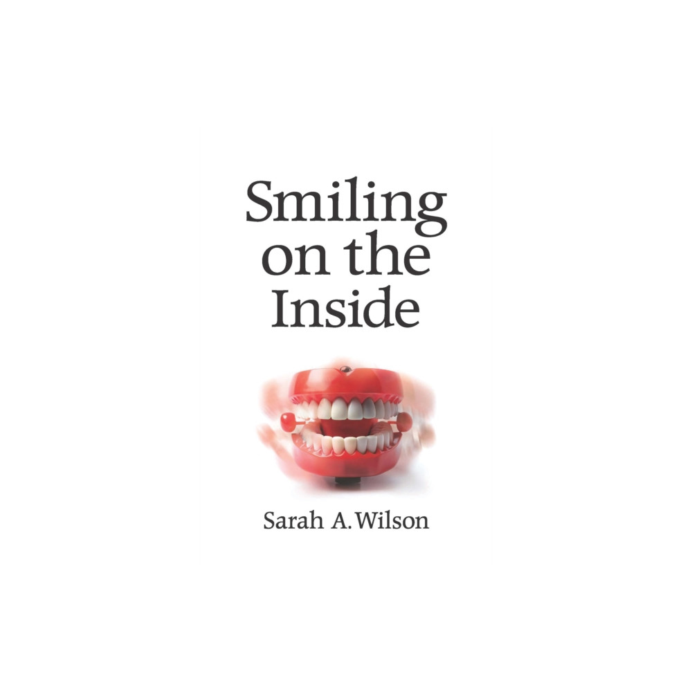 Produktbild för Smiling on the Inside (häftad, eng)