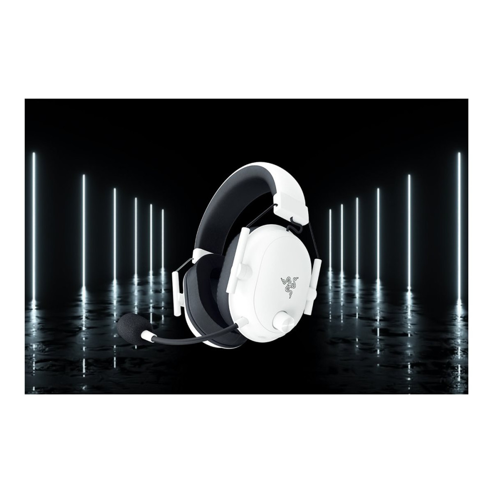 Produktbild för Razer BlackShark V2 HyperSpeed - headset - USB-A, USB-C via Bluetooth-adapter