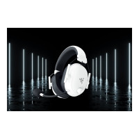 Produktbild för Razer BlackShark V2 HyperSpeed - headset - USB-A, USB-C via Bluetooth-adapter