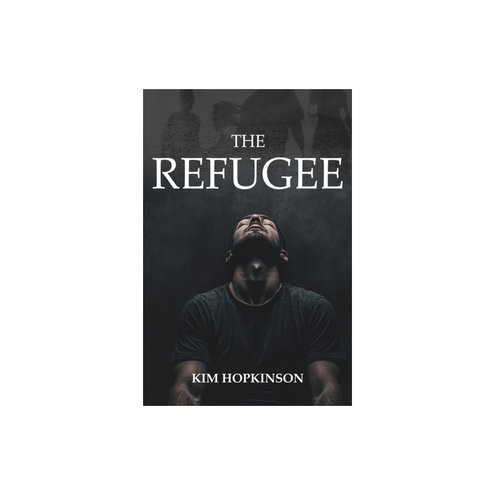Produktbild för The Refugee (häftad, eng)