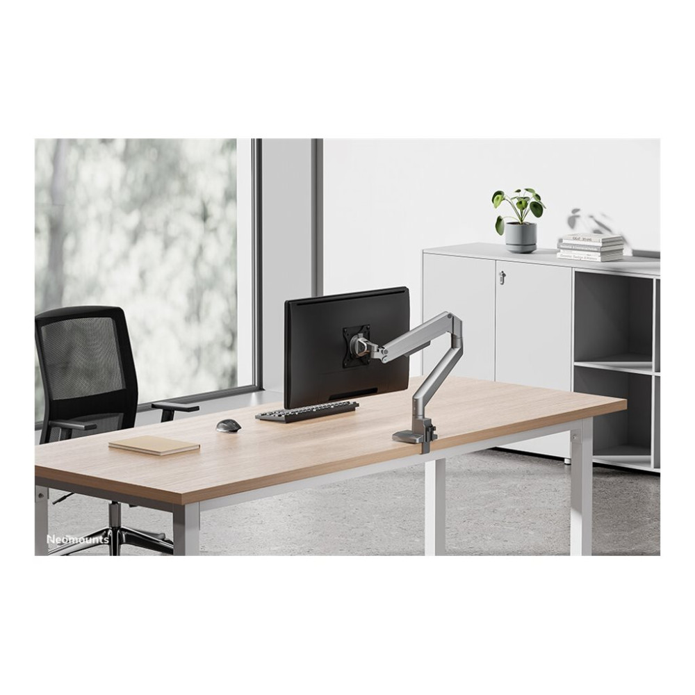 Produktbild för Neomounts NEXT Slim DS70-250SL1 monteringssats - fullständig rörelse - för Bildskärm - silver