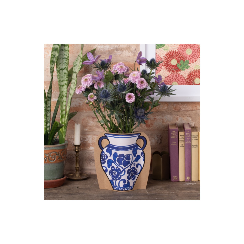 Produktbild för Cardboard Vase Sleeve - Blue & White Floral