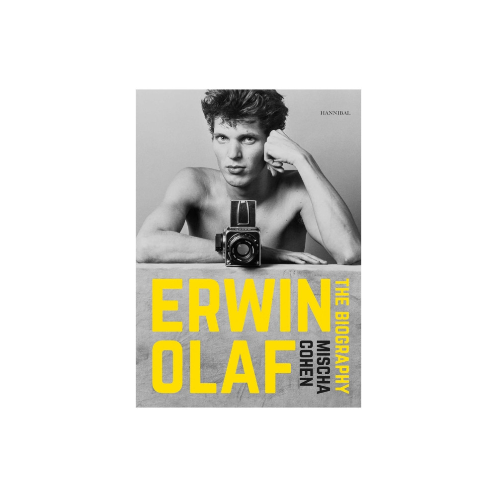 Produktbild för Erwin Olaf: The Biography (inbunden, eng)