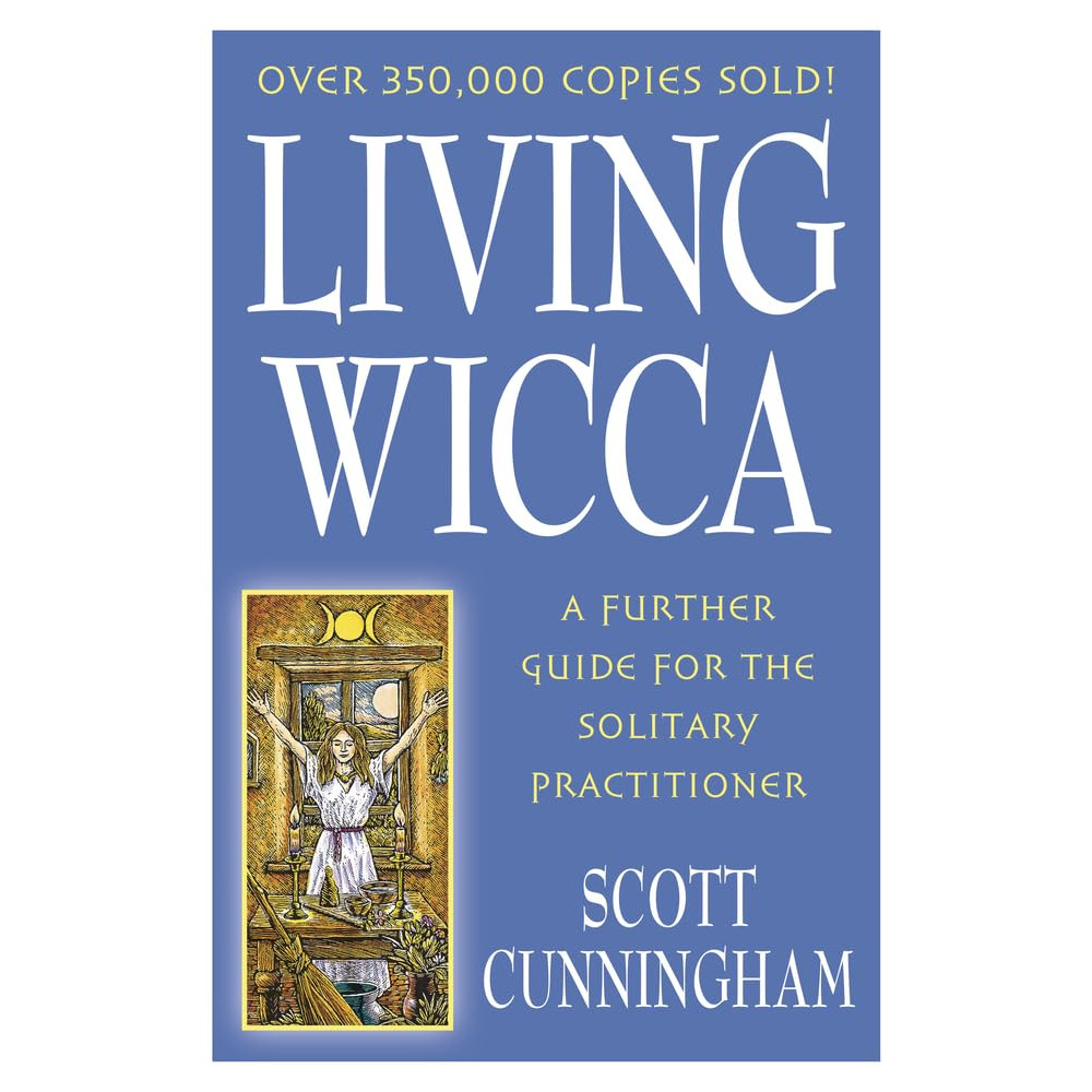 Produktbild för Living wicca (häftad, eng)