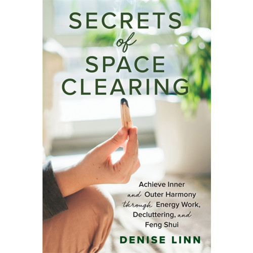 Hay House UK Ltd Secrets of Space Clearing (häftad, eng)