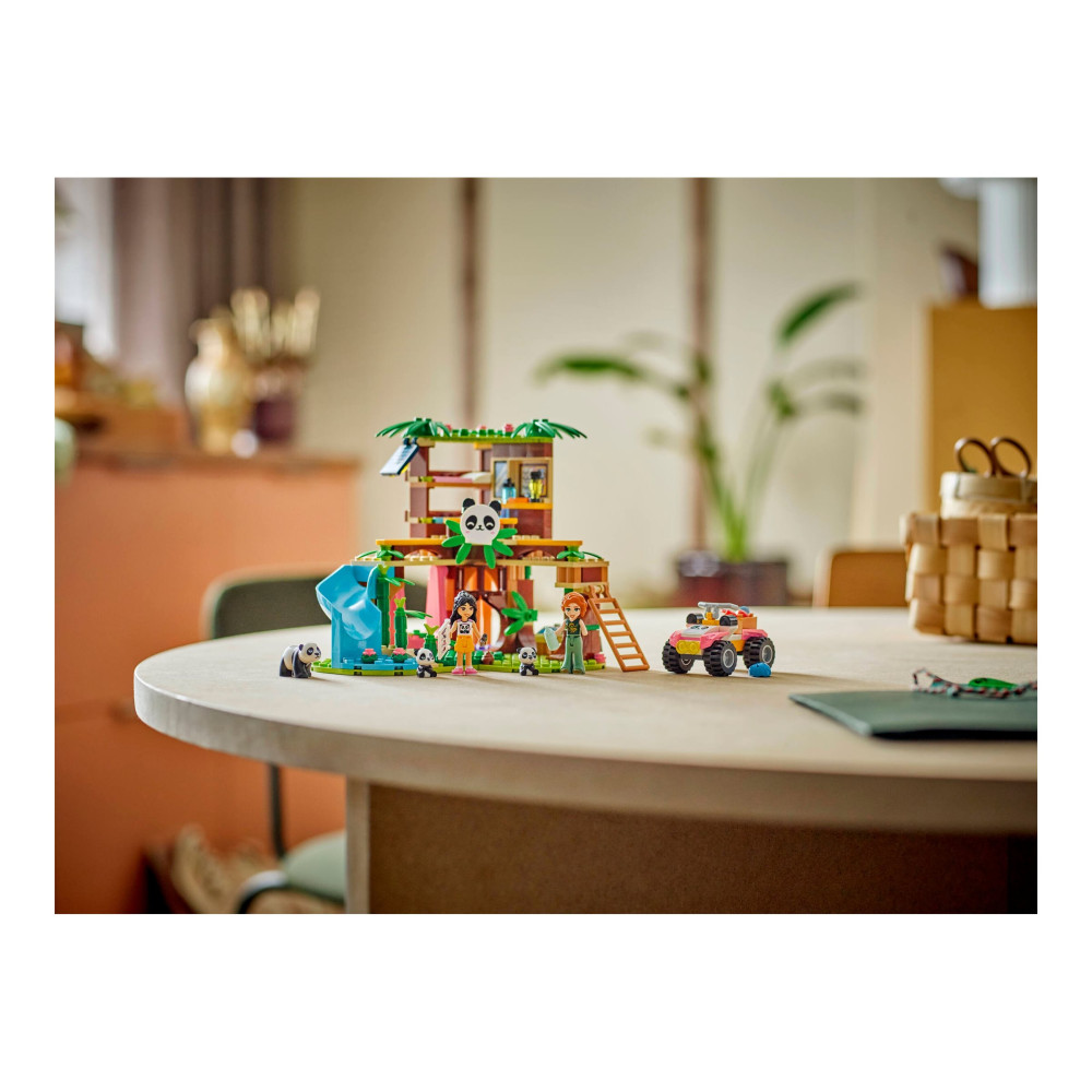 Produktbild för LEGO Friends - Panda Sanctuary Animal Care - byggsats