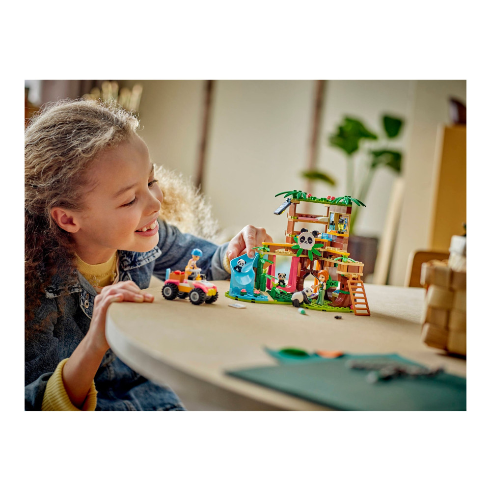 Produktbild för LEGO Friends - Panda Sanctuary Animal Care - byggsats