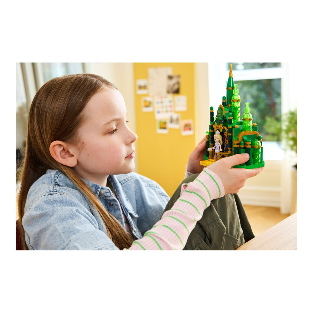 Produktbild för LEGO Wicked - Emerald City & Kiamo Ko Castle - byggsats