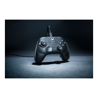 Produktbild för Razer Wolverine V3 - Tournament Edition - spelkontroll - kabelansluten