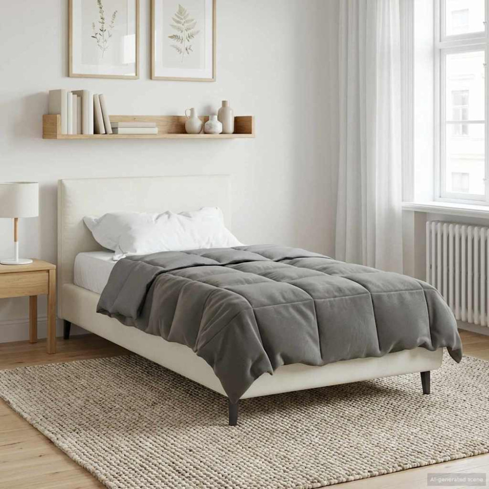 Produktbild för Full Års-Duvet Quiltad Ljusgrå 135 x 220 cm Mikrofiber