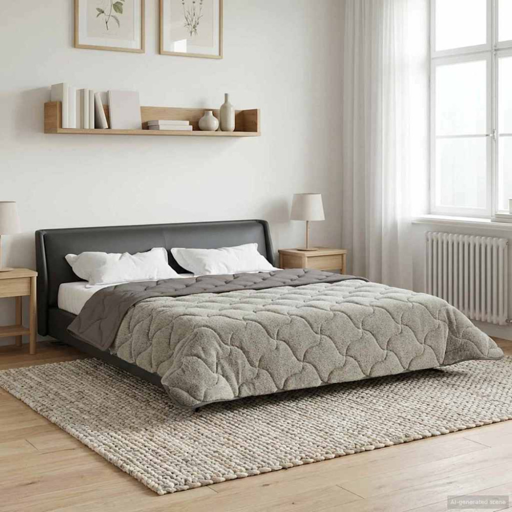 Produktbild för Full Års-Duvet Ljusgrå 240 x 260 cm Mikrofiber och Teddyfleece